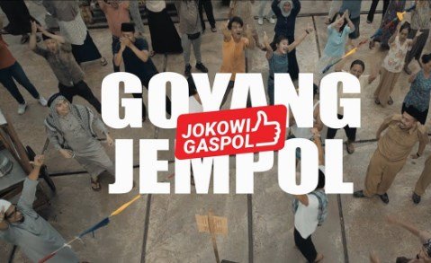 Goyang Jempol Jokowi Gaspol